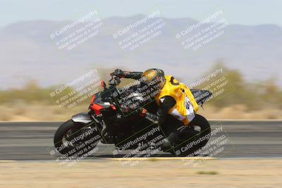 media/Apr-12-2025-Race Pace (Sat) [[9230add55f]]/Vested/7-Turn 3 Inside (2pm)/